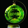 348_Lampion_szklany_całoroczny_15cm_Zielone_liście_konopii_lampiony_szklane_ręcznie_malowane_01.jpg